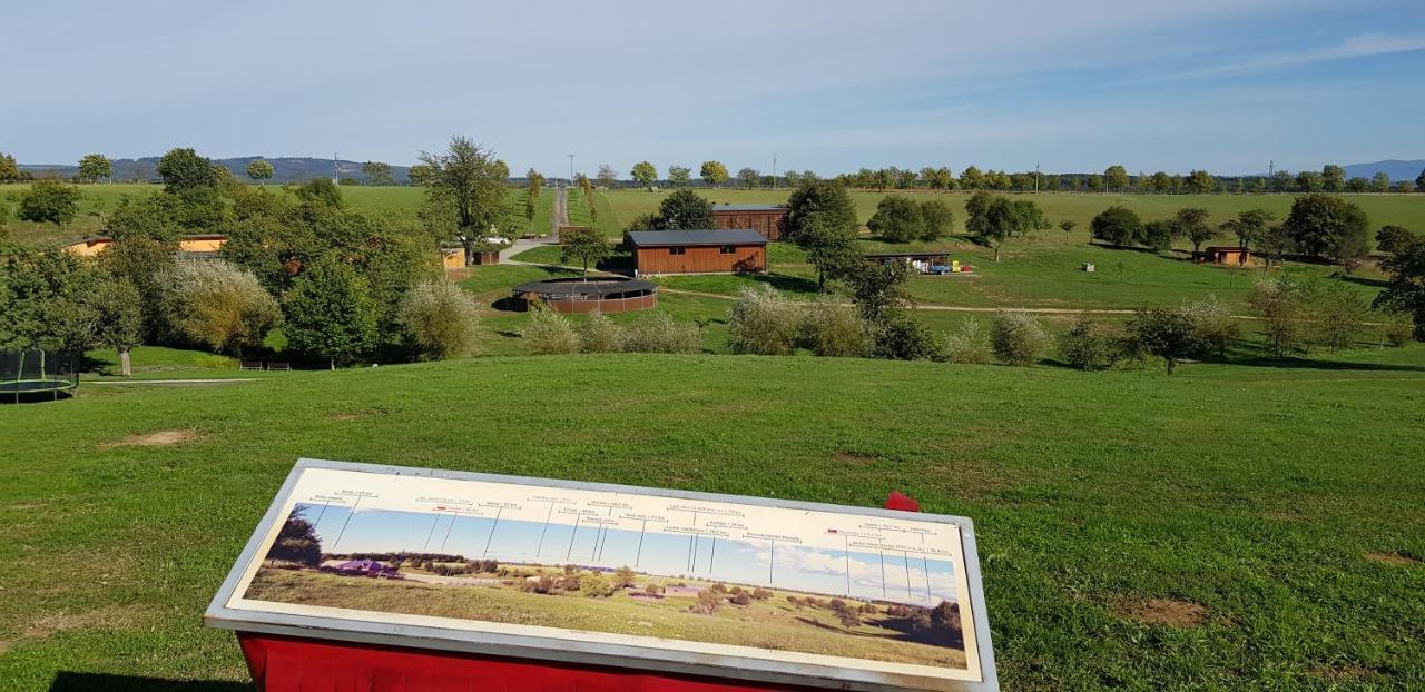 Hotel Horse Riding - Jezdecky Areal Tršice エクステリア 写真